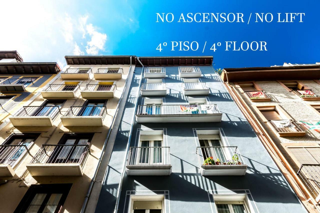 The Estafeta View Apartment Pamplona Exteriör bild